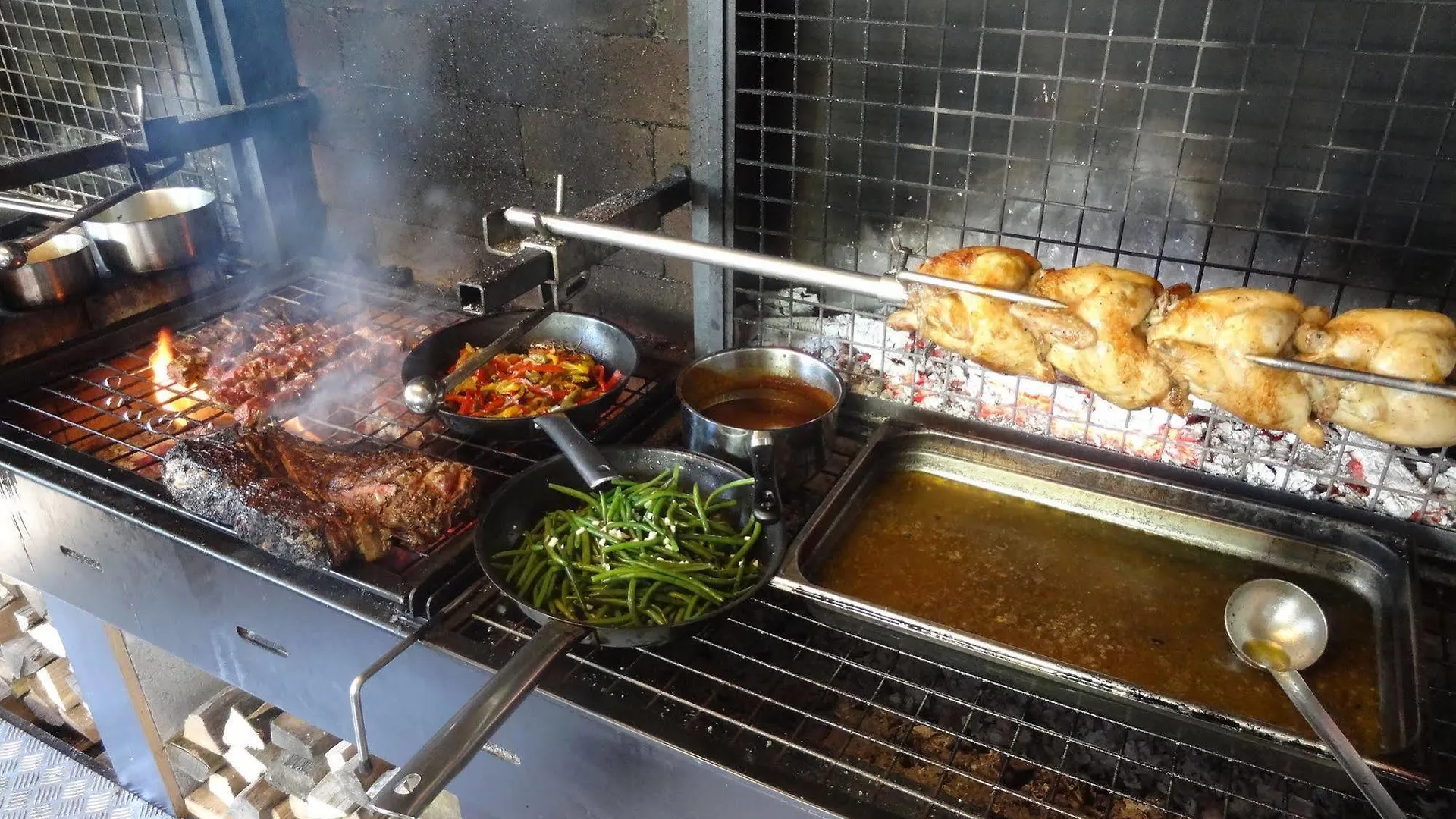 Chez Maman Hotel & Restaurant Cenevre