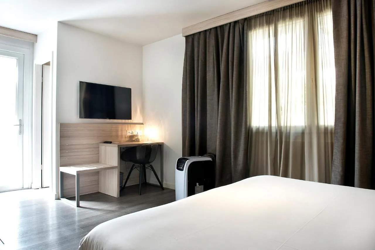 Chez Maman Hotel & Restaurant Cenevre